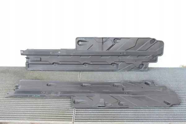 OEM A2076806400/A2076806300 Alapanssu Vasen/Oikea image 2