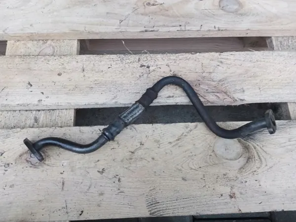 Tubo de óleo VW Crafter 2.5 TDI 076145735B image 2