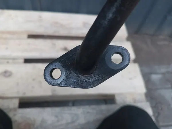 Tubo de óleo VW Crafter 2.5 TDI 076145735B image 3