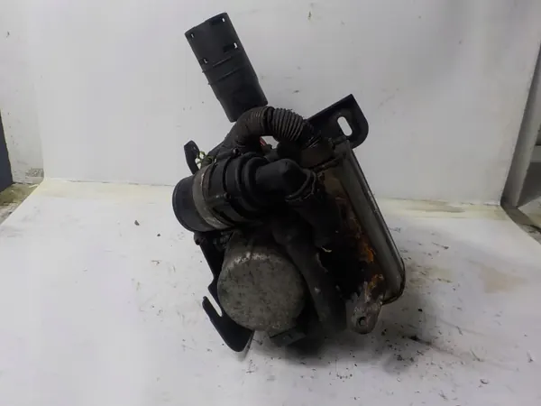 Webasto-lämmitin OEM 1K0815065AD VW Touran I:lle image 4
