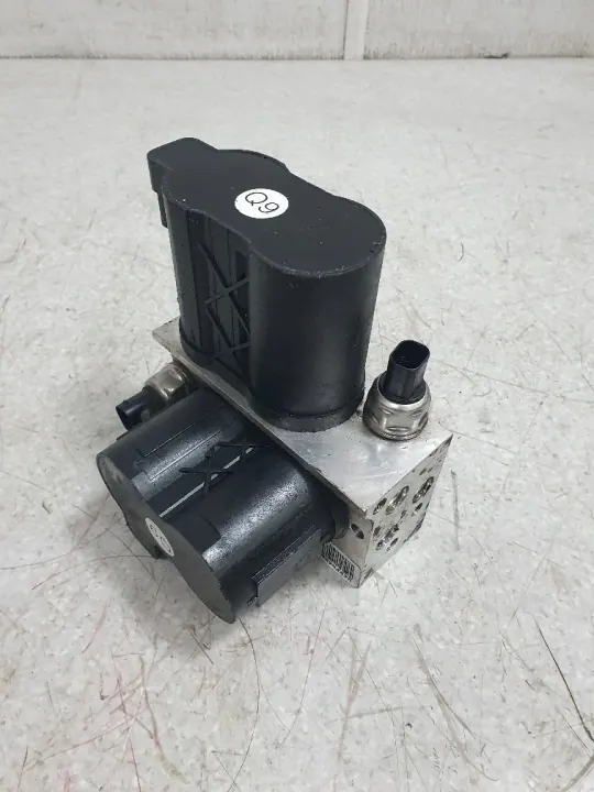 Bloque de válvula ABC Mercedes OEM 2213200358 image 3