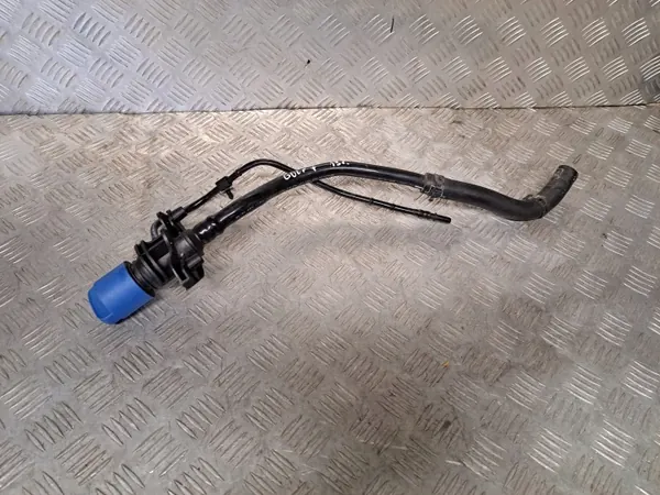 AdBlue-säiliö VW Golf 7 Lift 2.0 TDI DSG OEM 5Q0131965A image 3