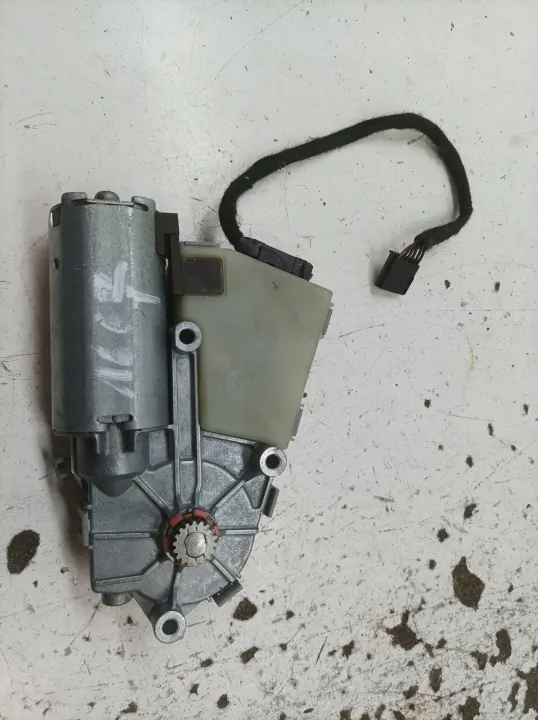 Schuifdakmotor OEM 4B0959591K voor Audi A6 C6 image 3