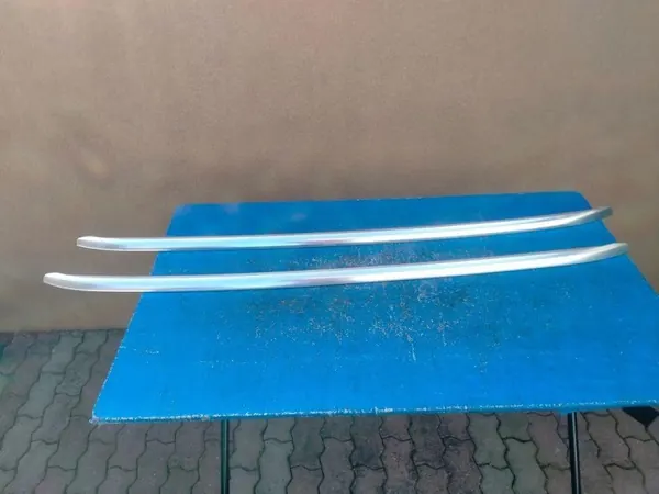 Audi Q5 80A takräcken OEM 80A860021D 80A860022D image 2