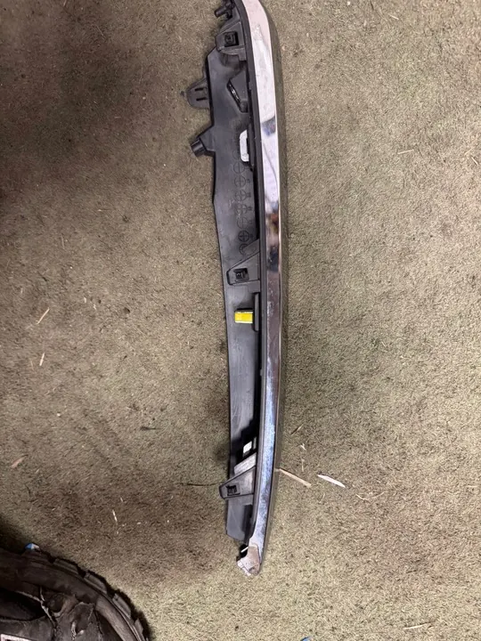 Right Chrome Trim Front Bumper Mazda 6 GJ 2018- GSH7-50101 image 2