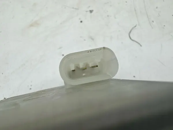 Brandstoftankopening knop Mercedes-Benz EQC 2022 A0008206212 image 6