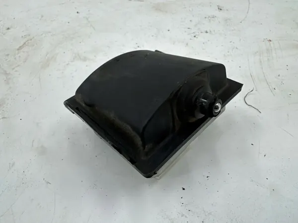 Brandstoftankopening knop Mercedes-Benz EQC 2022 A0008206212 image 7