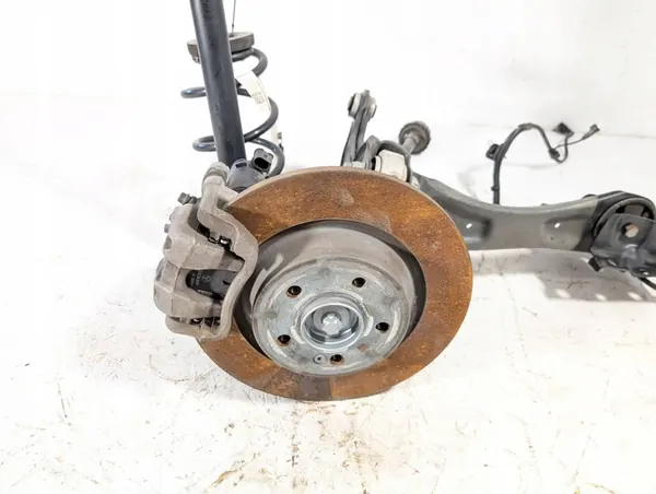 Mercedes-Benz GLB x247 2021 Bakre högra hjulknut image 2