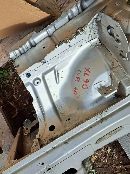 Quarto Dianteiro Direito VOLVO XC90 I 2.4L Diesel 2010 image 4