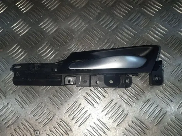 BMW X6 främre vänster innerhandtag OEM 51419112429 image 6