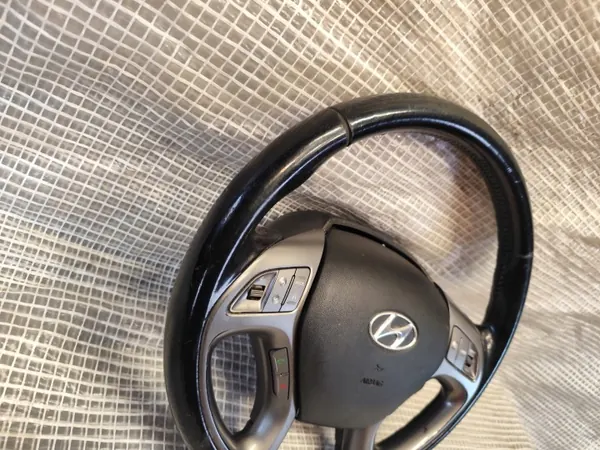 Hyundai IX35 Lift 13-15 OEM Nahkaohjainpyörä Airbag image 3