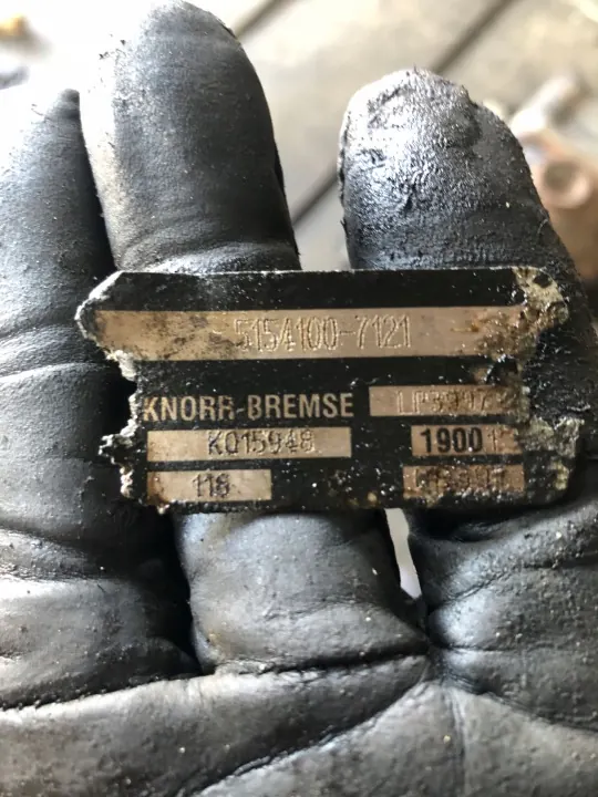 MAN TGA/TGX Luftkompressor OEM 51541007121 image 3