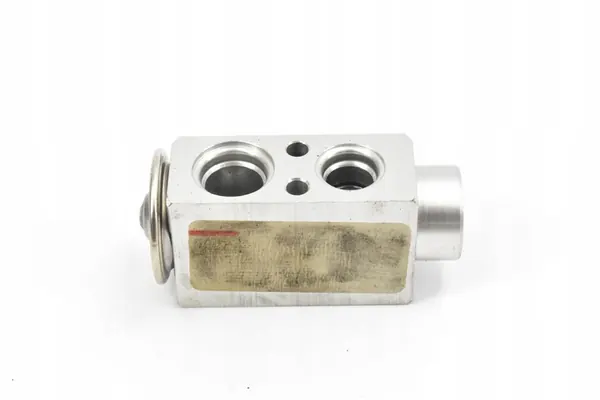 AC Laajennusventtiili 9291200 BMW X5 F15 F16 F85 F86 2014 image 2