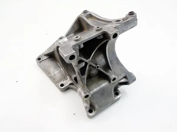 Boîtier de Pompe à Eau 2.5 TD Discovery II Defender PEU102780 image 2