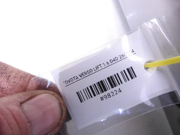 Carril de Techo Derecho OEM 63486-0F020 para Toyota Verso image 4