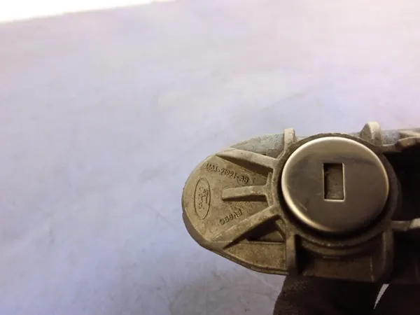 Insert de serrure clé Ford Ecosport MK2 OEM Lochow-216609- image 4