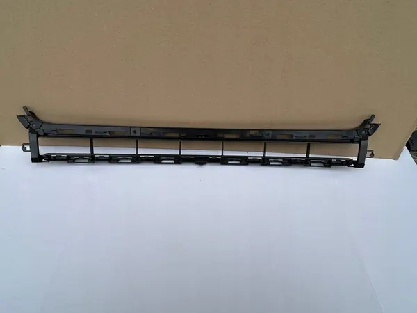 AUDI A6 C8 S-LINE Griglia Paraurti Anteriore OEM 4K0807683A image 5