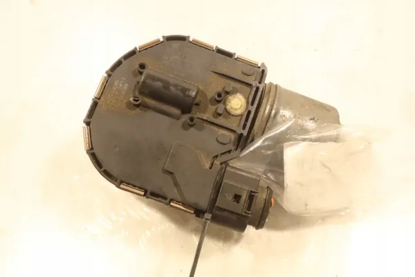 OEM 0390241949 Torkarmotor Fram Vänster Seat Leon II image 4
