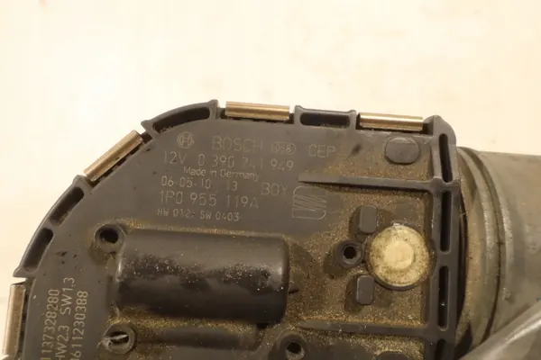 OEM 0390241949 Torkarmotor Fram Vänster Seat Leon II image 7