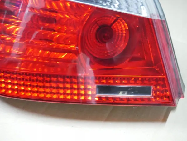 Luz trasera izquierda BMW E60 7165737 image 3