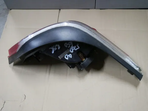 Luz trasera izquierda BMW E60 7165737 image 4