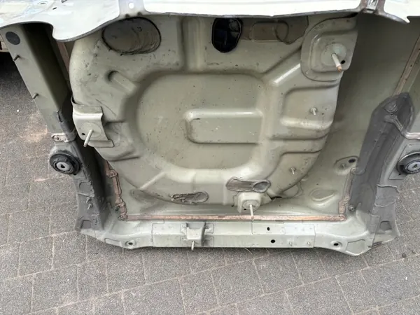 OEM PAS TYLNY Z WANNĄ DIESEL Achterbalk voor Peugeot 208 II image 7