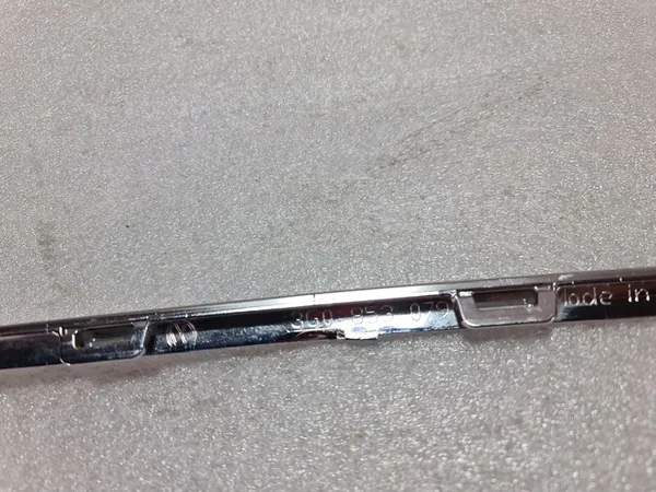 Volkswagen OE 3G0853079 takapuskuri trimmi image 6