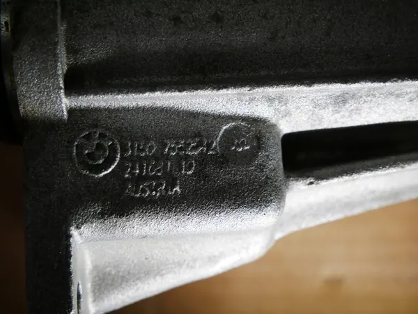 Support de demi-arbre de BMW E70 X5 7552542 image 4