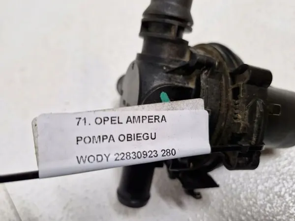 VATTENPUMP OPEL AMPERA 22830923 image 6