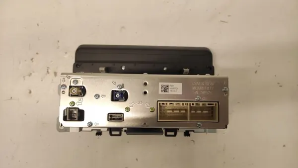 Unité Radio Navigation Kia Stonic OEM 96550-H8150 image 7