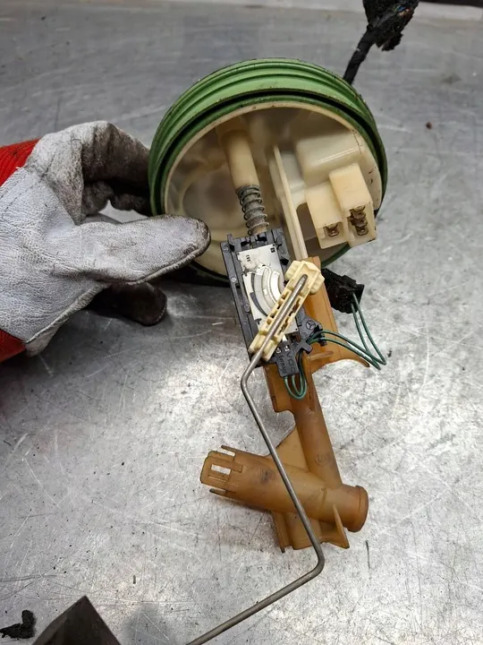 Brandstofniveausensor Mercedes-Benz C W203 A2034706694 image 2