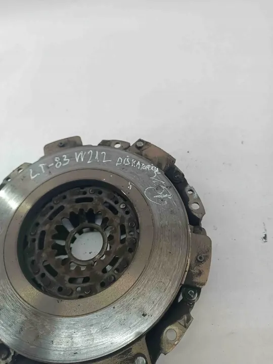 Disque d'embrayage Mercedes-Benz E (W212) 2.1L A0252509601 image 4