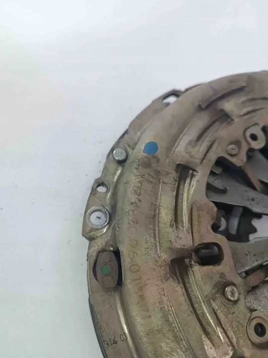 Disque d'embrayage Mercedes-Benz E (W212) 2.1L A0252509601 image 6