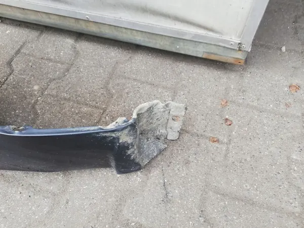 Höger framskärm Dacia Logan 05-12 image 4