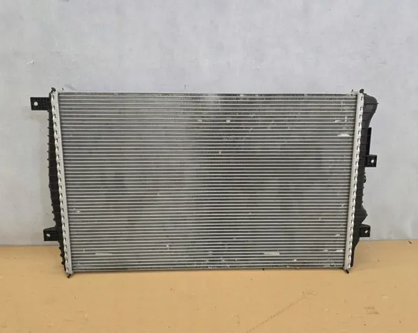 Radiador de agua Audi 03- Seat 05- Volkswagen 10- 5K0121253H image 2