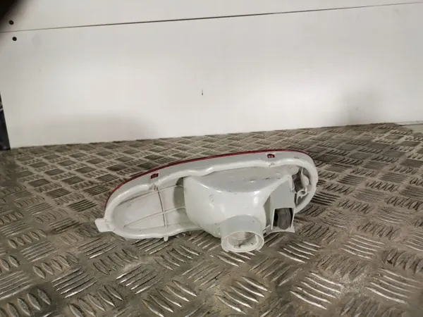 Hyundai Santa Fe achterbumperlicht OEM FOB10422 image 3