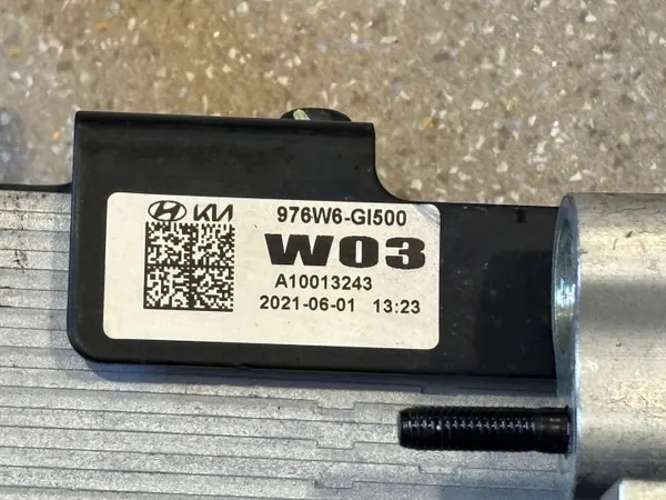 Hyundai OE 976W6GI500 - Pièce d'origine usagée image 4