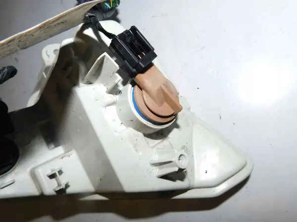 FORD ECOSPORT LIFT 18 FARO IZQUIERDO GN15-13B221-BD image 3