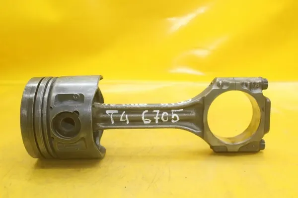 Piston & Bielle VW T4 2.4D AAB 079119 074B image 10