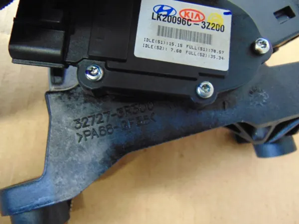 Pédale d'accélérateur OEM lk20096c-3z200 pour Hyundai i40 1.7 CRDI image 4