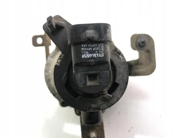 Luz Trasera Halógena Usada OEM E12EP12V51W Nissan image 4
