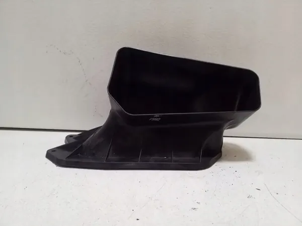 Conduto de ar Audi A4 B8 OEM 8K2819904A image 3