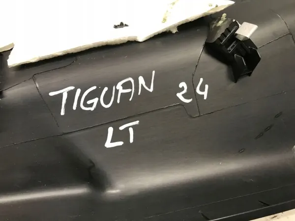 OEM 571867765A C-stijl Bekleding Achter Links VW Tiguan image 4