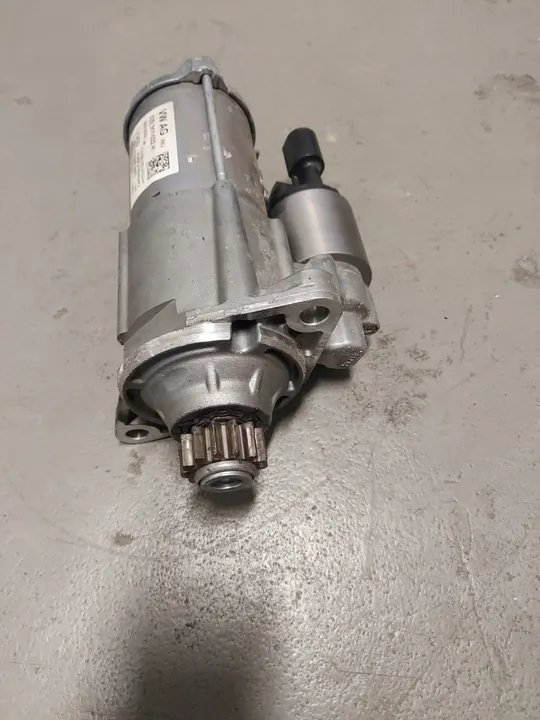 Motor de arranque Volkswagen Tiguan OE 02E911022H image 2
