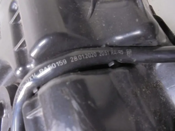 Réservoir AdBlue OEM 172A21630R avec Pompe & Remplissage image 7