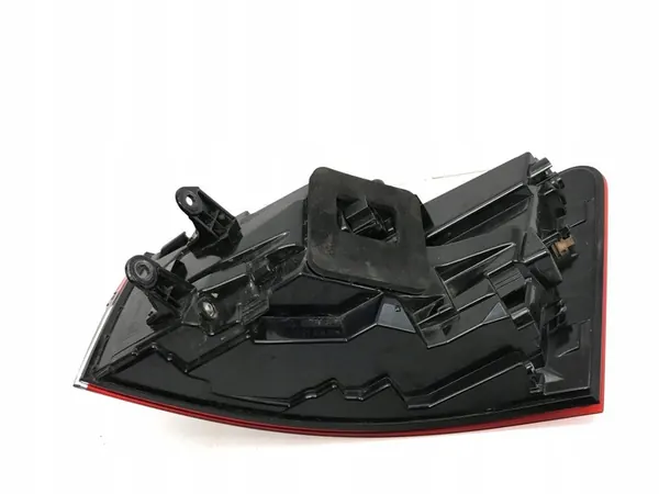 LÁMPARA TRASERA IZQUIERDA SKODA SUPERB III 3 3V9 image 8