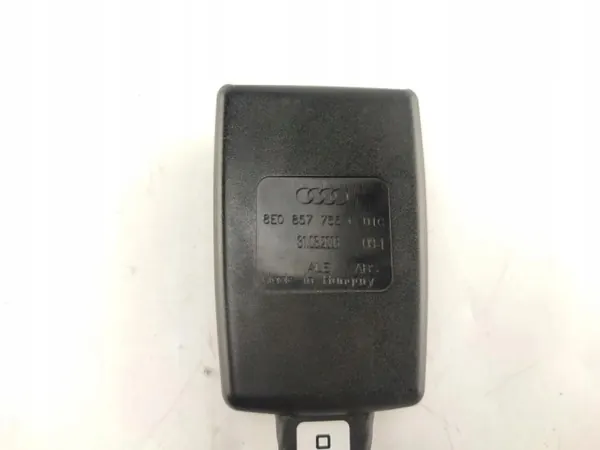 Vasen etuturvavyön solki OEM 8E0857755 Audi A4 image 3