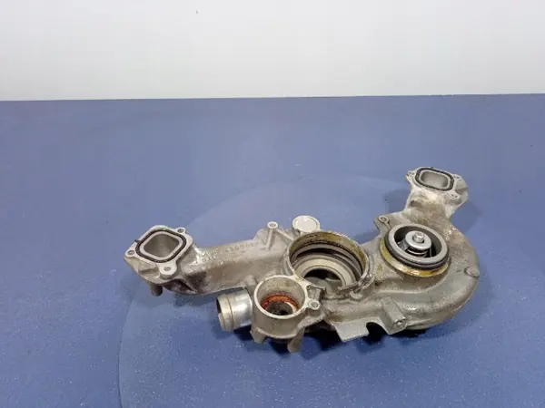 Porsche Termostaatin Kotelo OEM 0P2121406B - Käytetty image 3