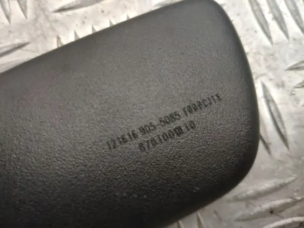 Lexus IS III XE30 Taustapeili OEM UTO2098 image 3