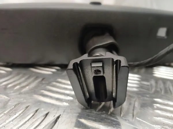 Lexus IS III XE30 Taustapeili OEM UTO2098 image 5